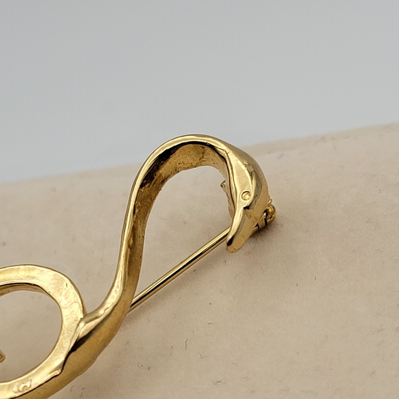 Beautiful Gold Tone Flamingo Brooch - Picture 5 of 7